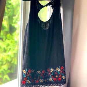 Torrid Size 2 Knit Tank Top with Flower Embellish